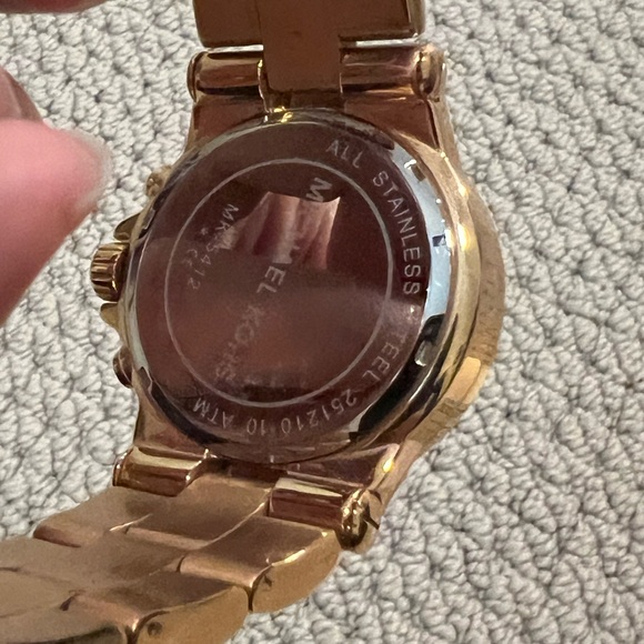 Michael Kors Women’s MK 5412 Dylan Rose Tone Watch - Picture 5 of 7